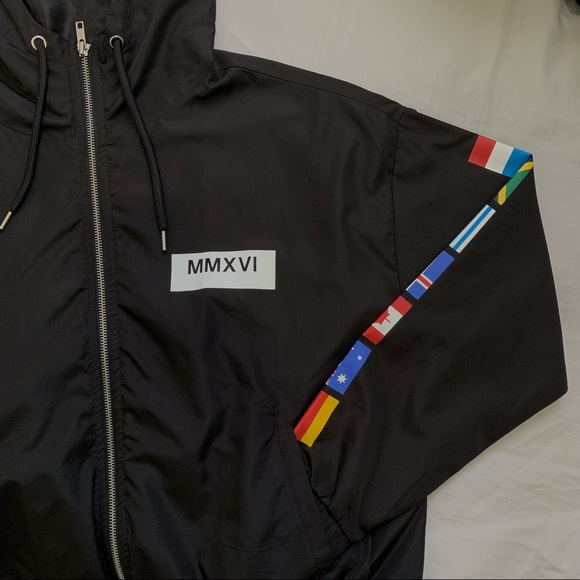 FOREVER 21 WINDBREAKER - Picture 3 of 6